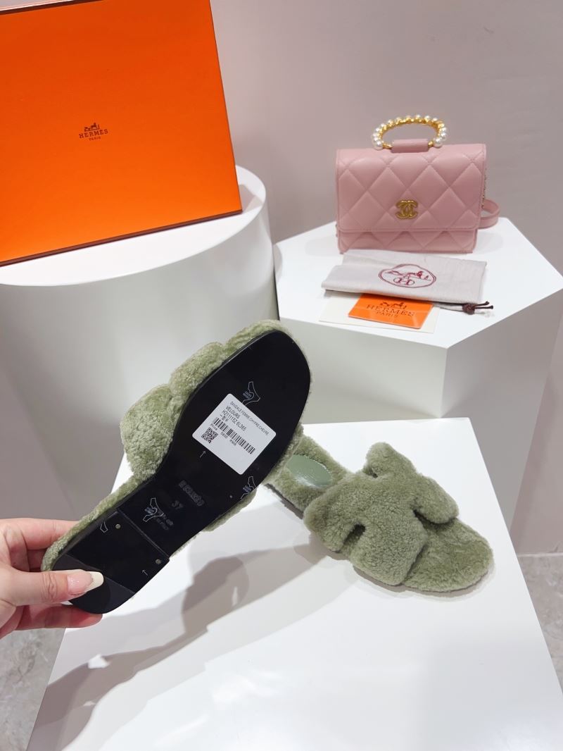 Hermes Slippers